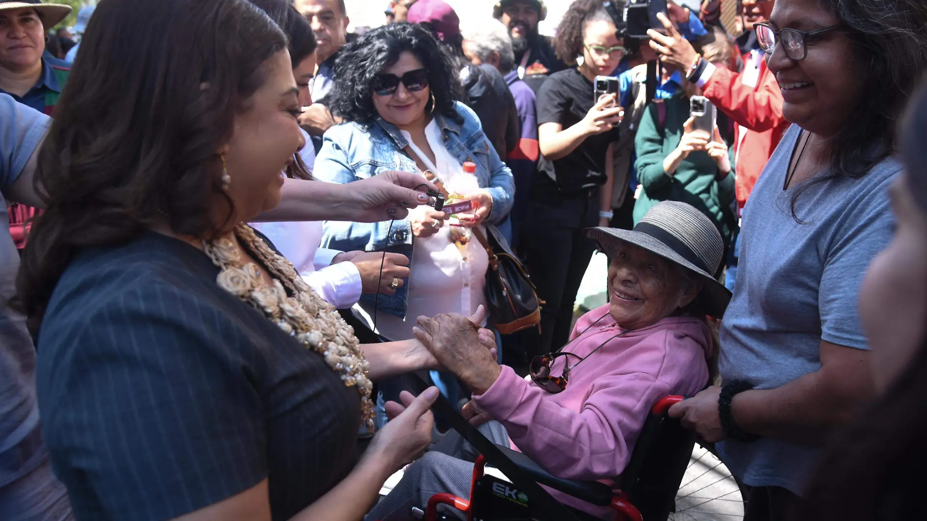 Programa “Casa por Casa” llega a la colonia Agrícola Oriental en Iztacalco